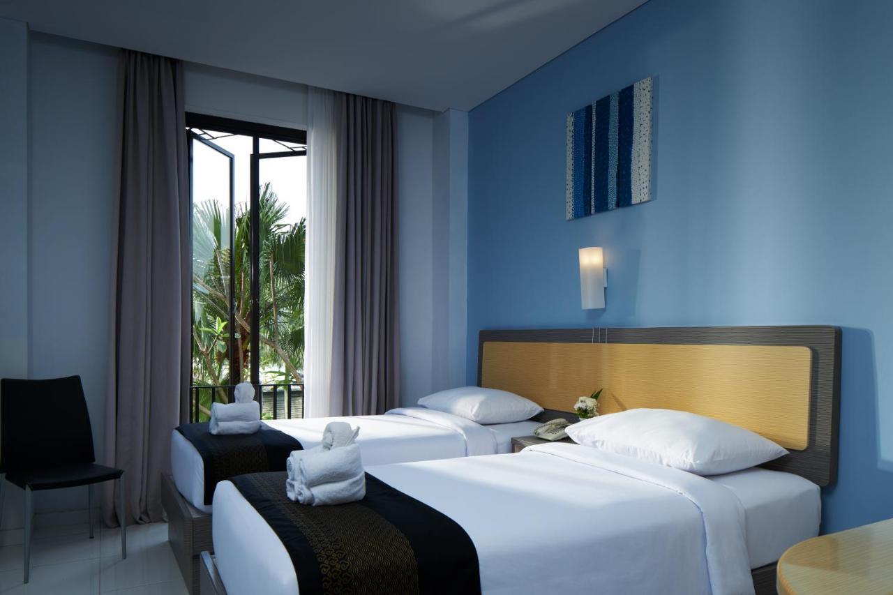 El Hotel Маланг Екстер'єр фото