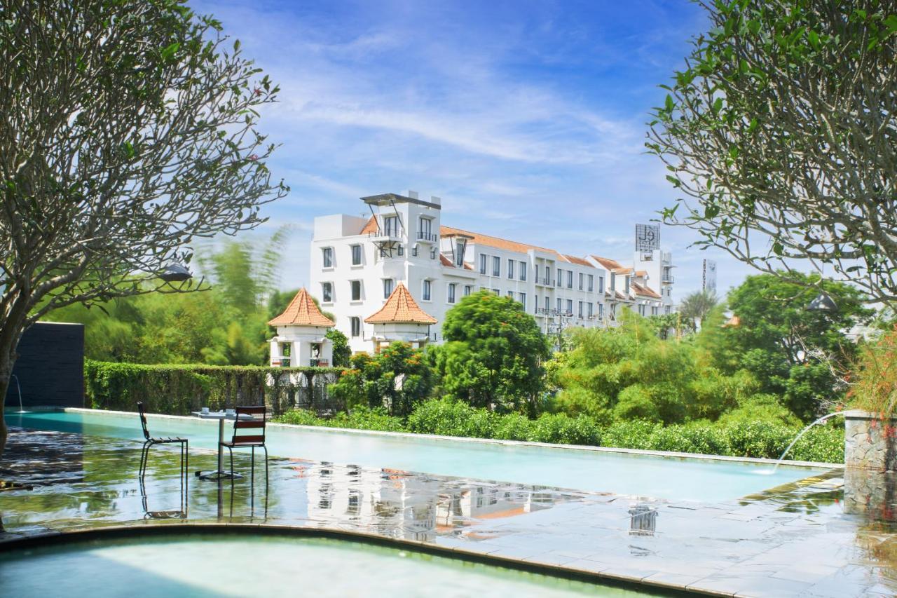 El Hotel Маланг Екстер'єр фото