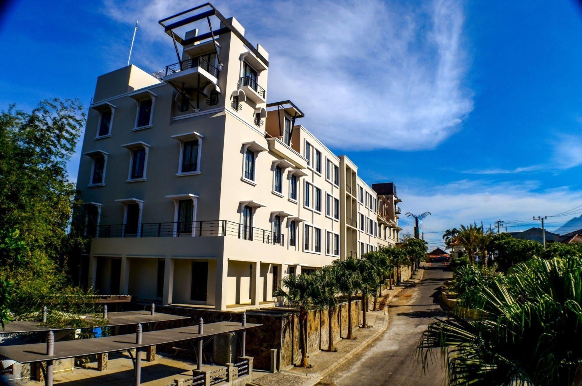 El Hotel Маланг Екстер'єр фото
